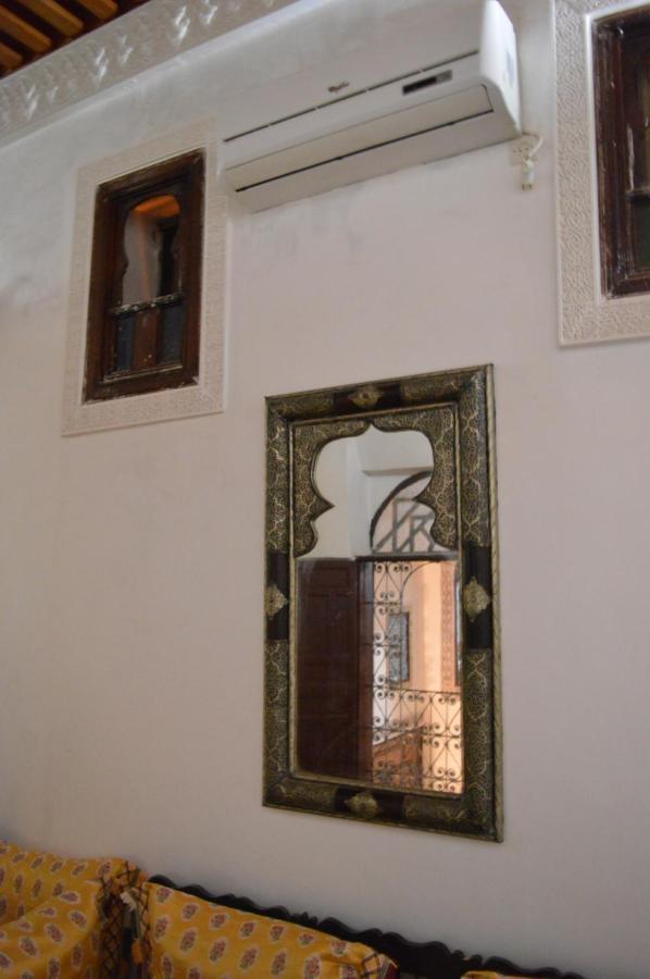 Chez L'Habitant Boueden Fez Bagian luar foto